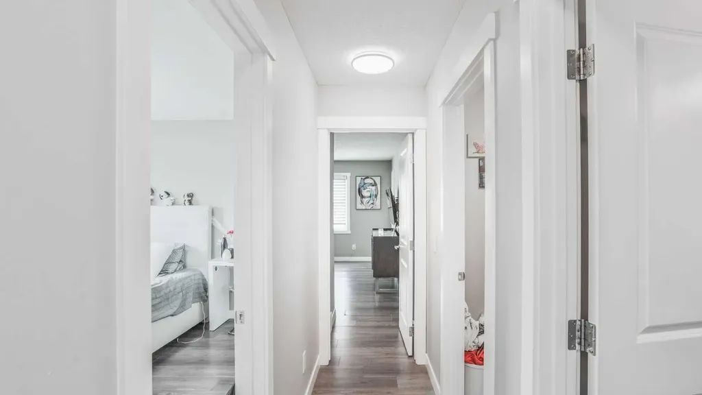 435 Savanna Boulevard NE Calgary AB T3J0X2