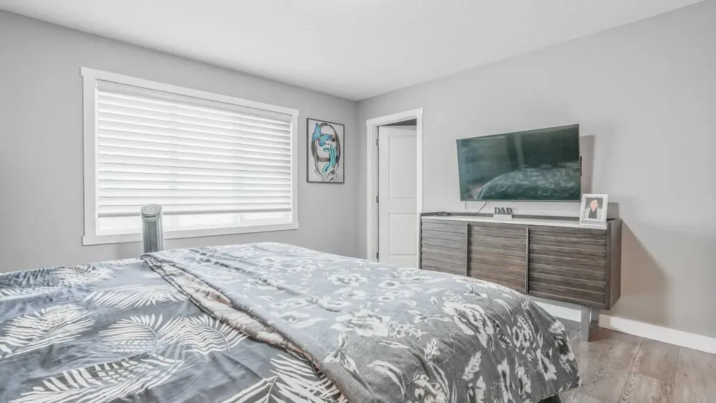 435 Savanna Boulevard NE Calgary AB T3J0X2