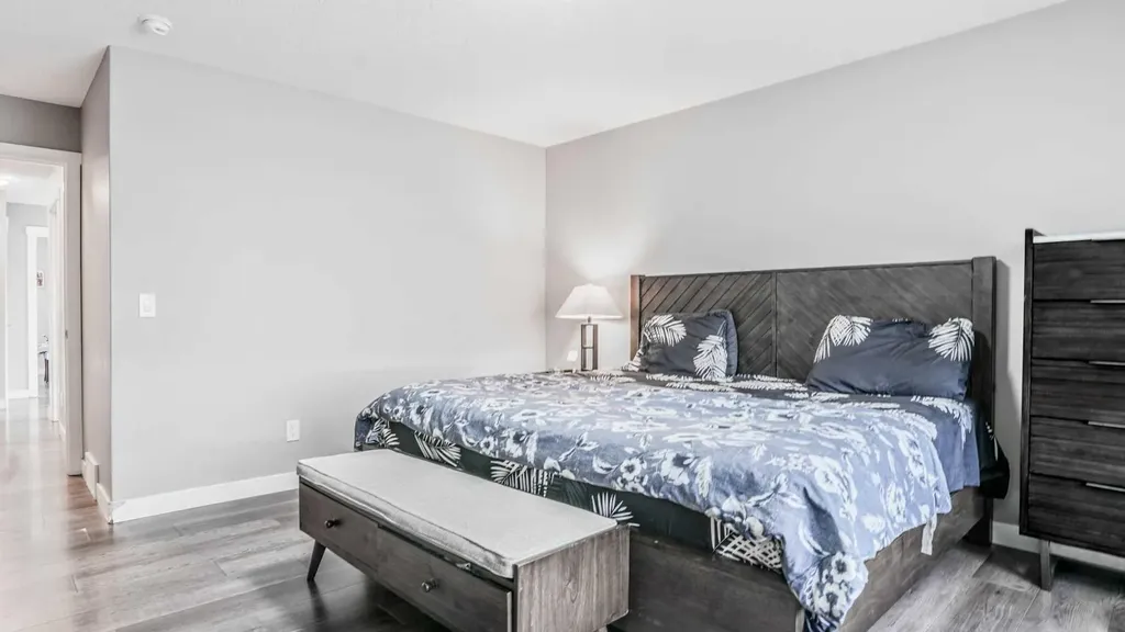 435 Savanna Boulevard NE Calgary AB T3J0X2