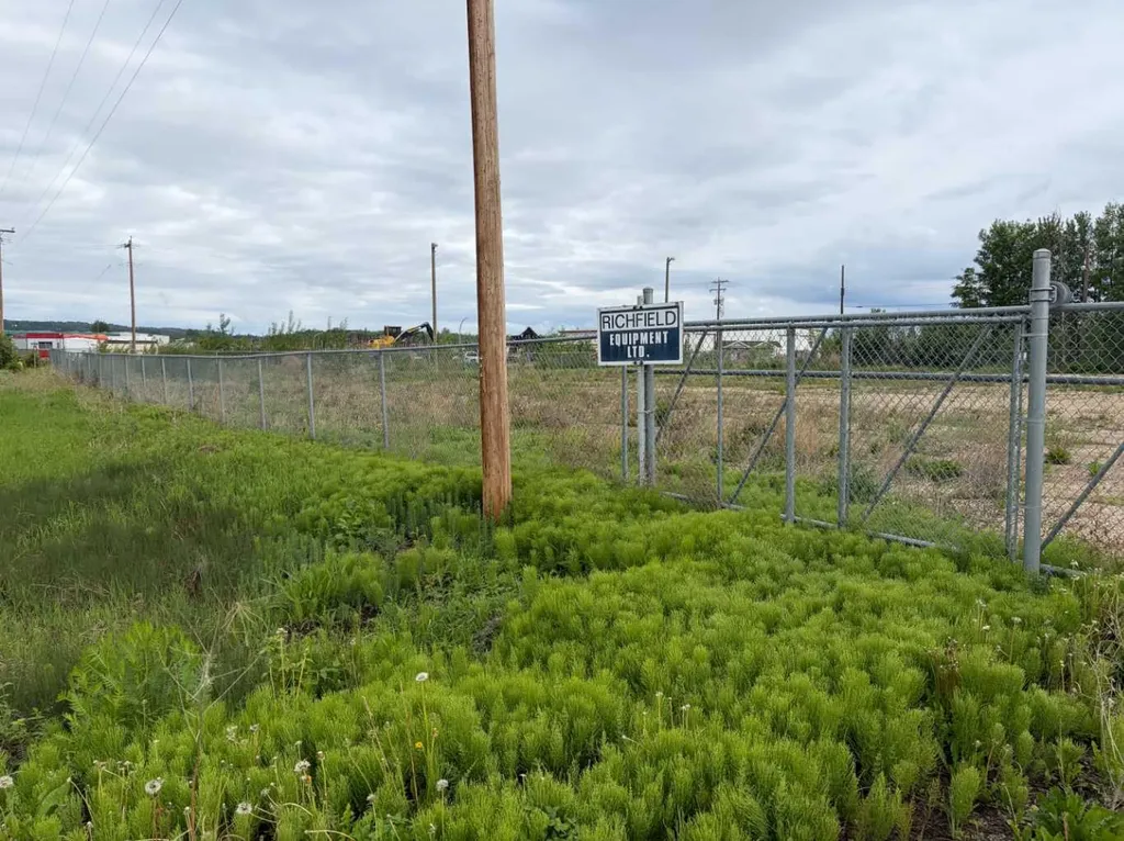 Lot H 51 Ave West Street Whitecourt AB T7S 1N8