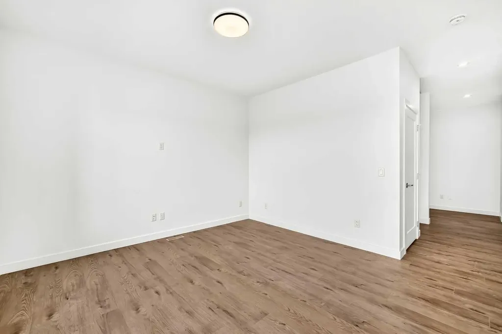 2305 Waterbury Road Chestermere AB T1X 3A9