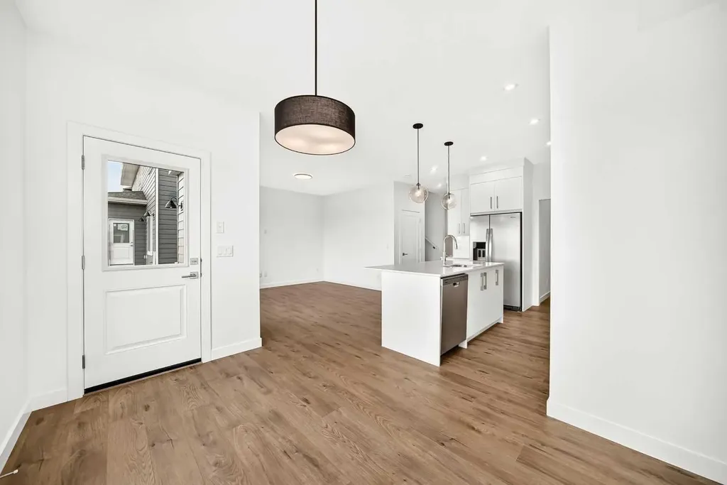 2305 Waterbury Road Chestermere AB T1X 3A9