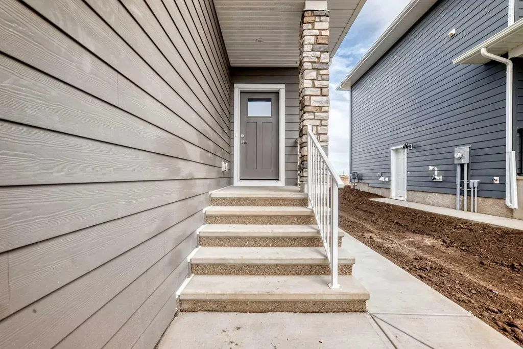 2305 Waterbury Road Chestermere AB T1X 3A9