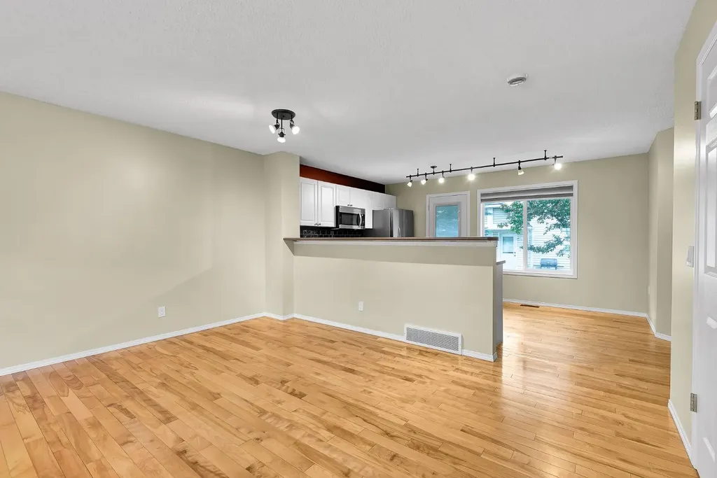 264 Tuscany Springs Boulevard NW Calgary AB T3L 2R6