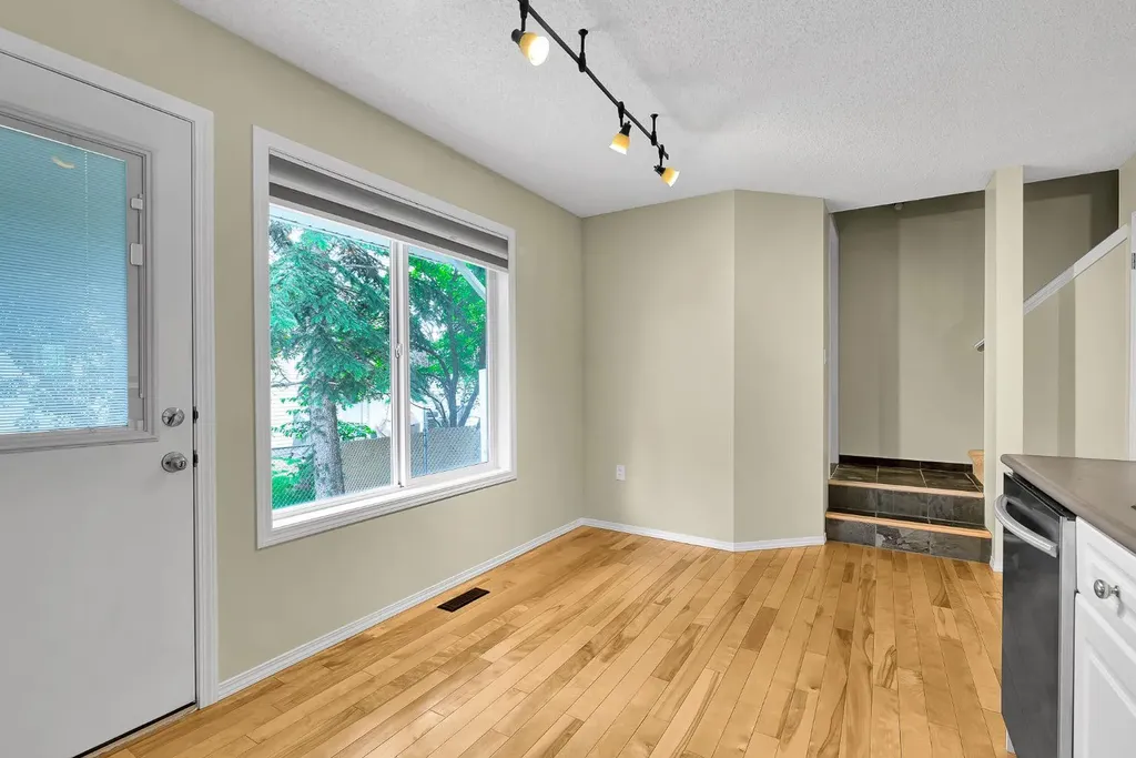 264 Tuscany Springs Boulevard NW Calgary AB T3L 2R6