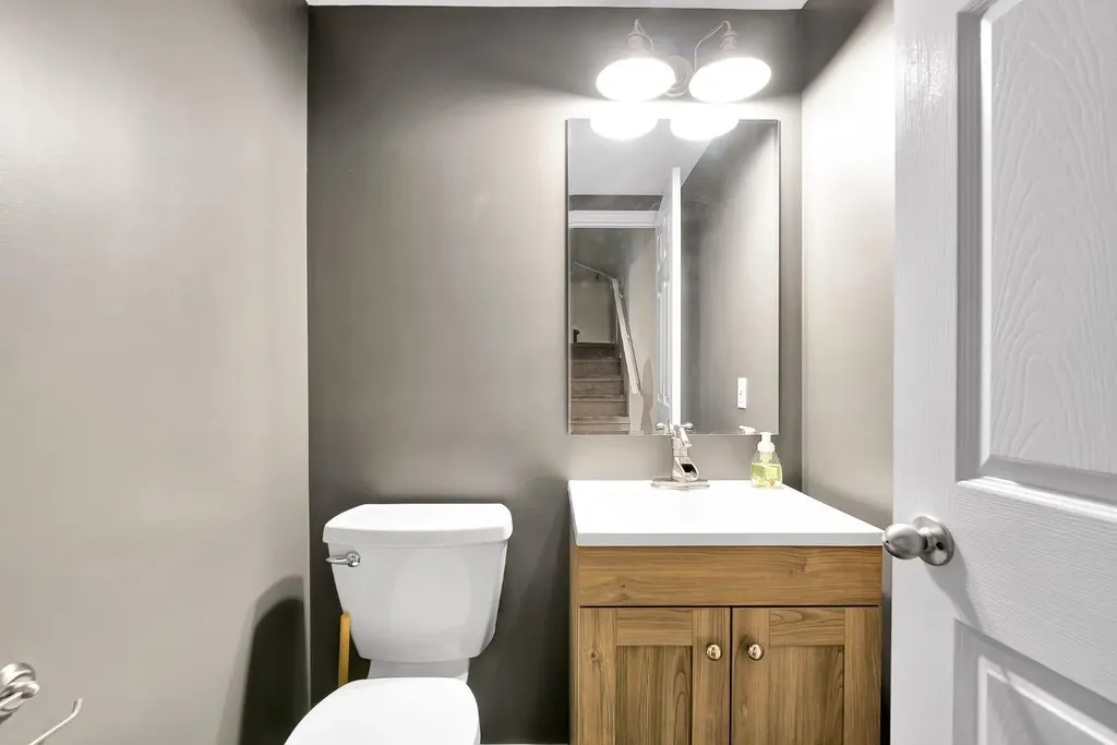 264 Tuscany Springs Boulevard NW Calgary AB T3L 2R6