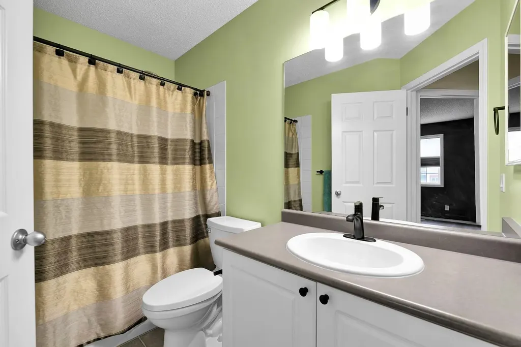 264 Tuscany Springs Boulevard NW Calgary AB T3L 2R6
