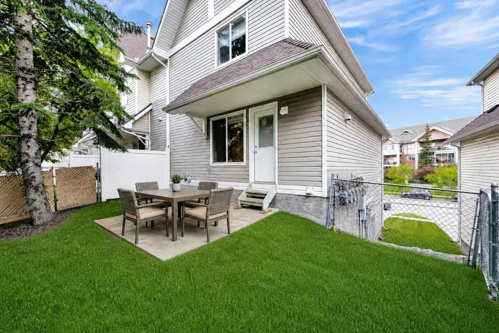 264 Tuscany Springs Boulevard NW Calgary AB T3L 2R6