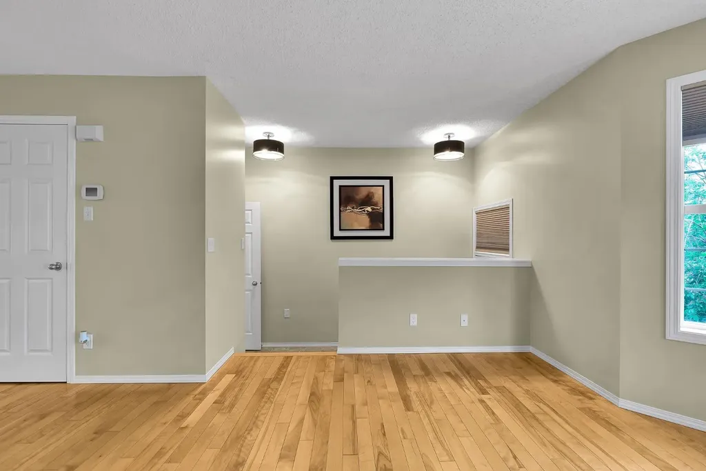 264 Tuscany Springs Boulevard NW Calgary AB T3L 2R6