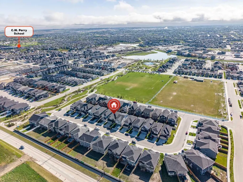 1484 Bayview Point SW Airdrie AB T4B 3N8