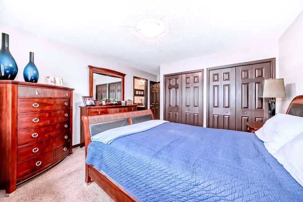273 Chaparral Valley Drive SE Calgary AB T2X 0M2