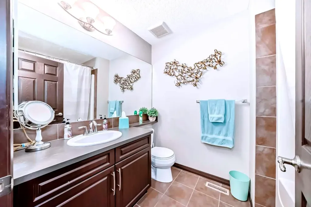 273 Chaparral Valley Drive SE Calgary AB T2X 0M2