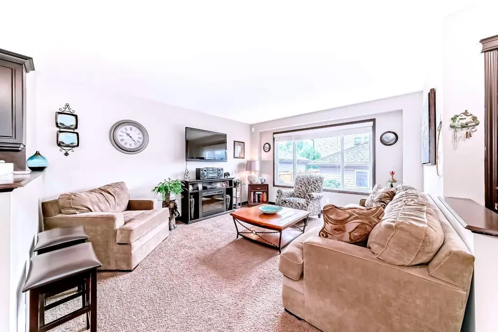 273 Chaparral Valley Drive SE Calgary AB T2X 0M2