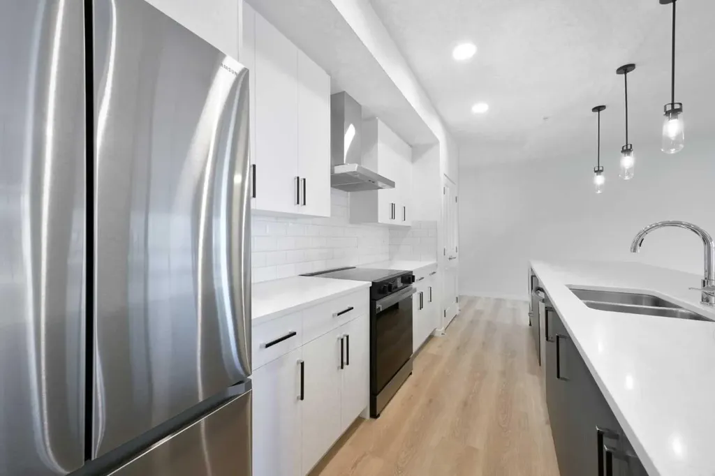 20295 Seton Way SE Calgary AB T3M 0M2