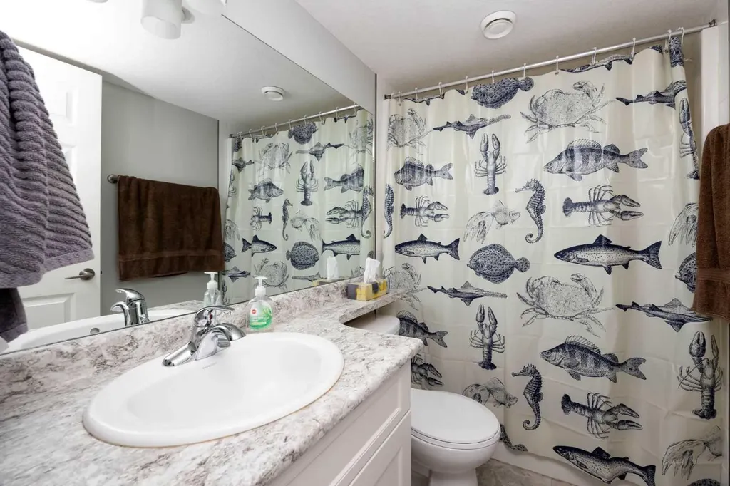 120 Warren Fort Mcmurray AB T9H5J4