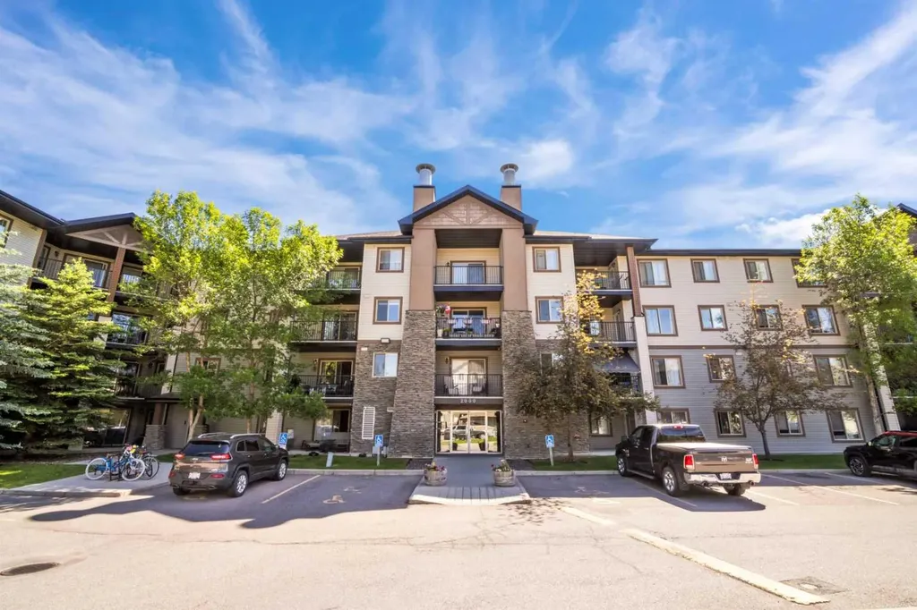 8 Bridlecrest Drive SW Calgary AB T2Y 0H7