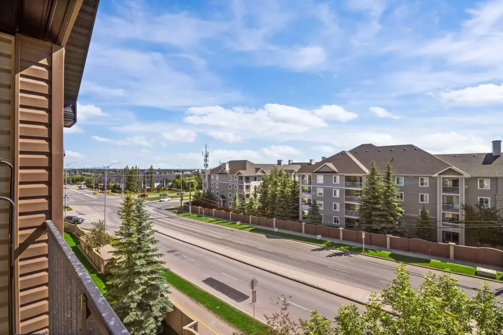8 Bridlecrest Drive SW Calgary AB T2Y 0H7