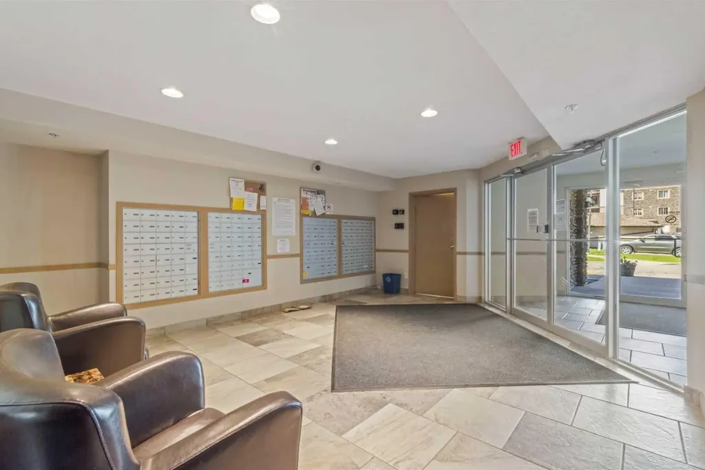 8 Bridlecrest Drive SW Calgary AB T2Y 0H7