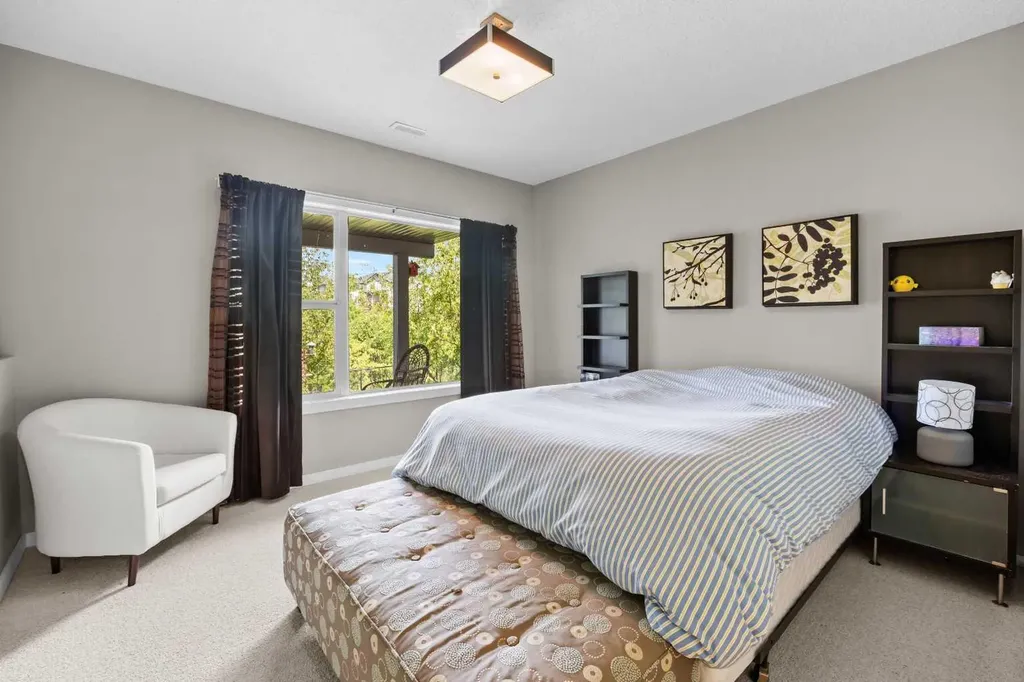 86 Rockyspring Circle NW Calgary AB T3G 6A1