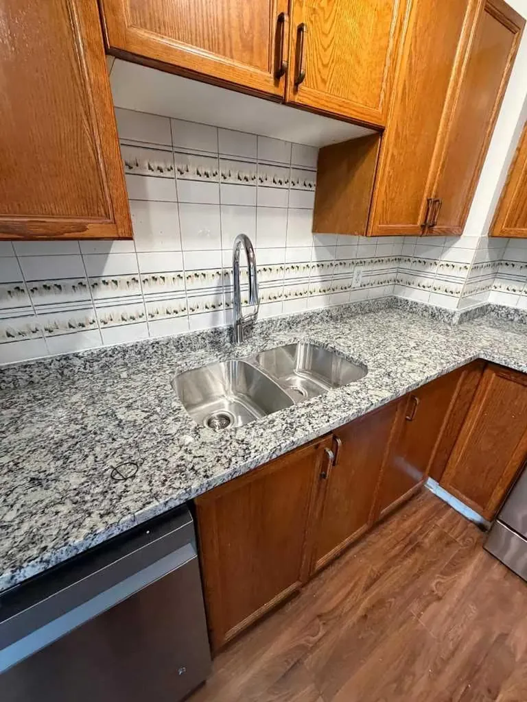 19 Appletree Close SE Calgary AB T2A 7J1