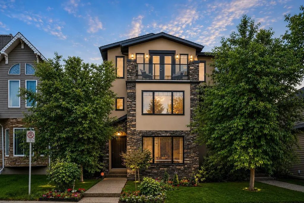 2113 21 Avenue SW Calgary AB T2T 0P1