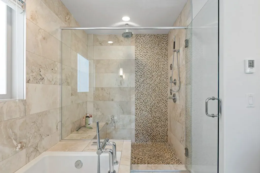2113 21 Avenue SW Calgary AB T2T 0P1