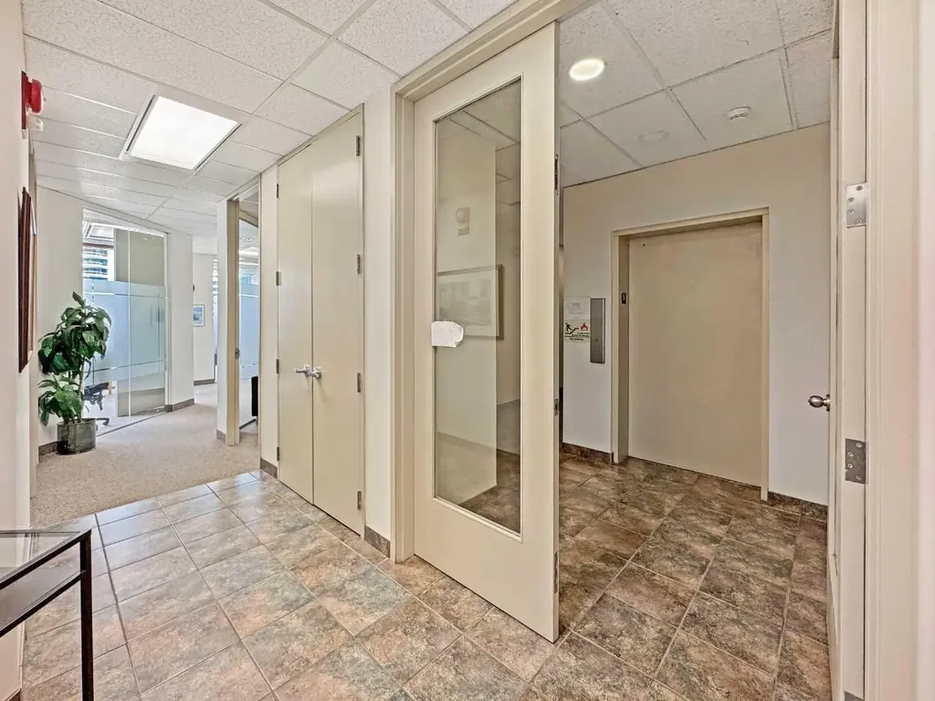 1023 7th Avenue SW Calgary AB T2P 1A8