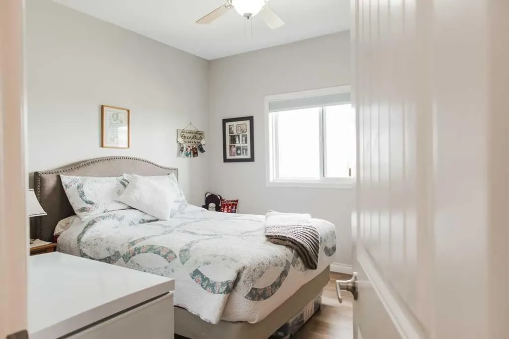 9225 Lakeland Drive Grande Prairie AB T8X 0B8