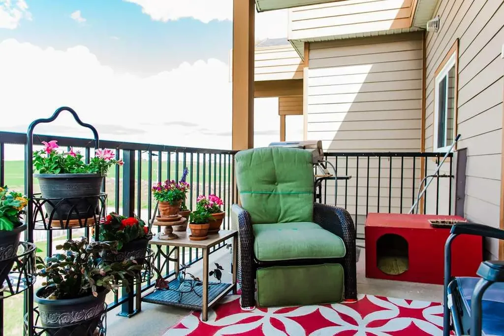 9225 Lakeland Drive Grande Prairie AB T8X 0B8