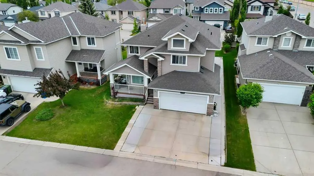 113 Cove Hill Chestermere AB T3A 6B5