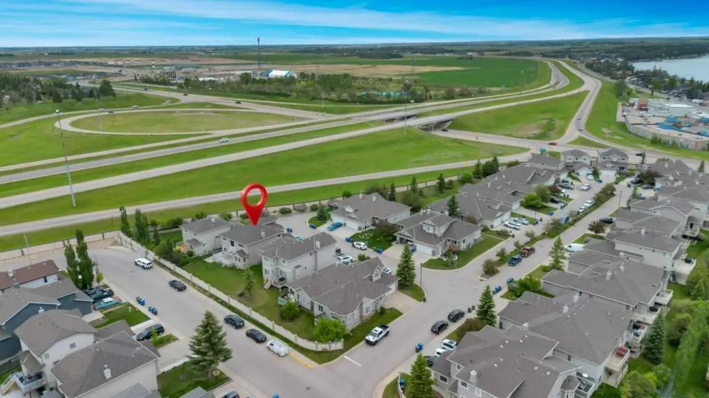 113 Cove Hill Chestermere AB T3A 6B5