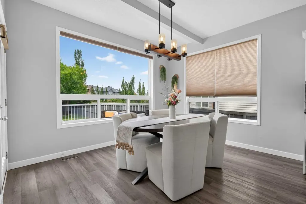 21 Morningside Bay SW Airdrie AB T4B0K6