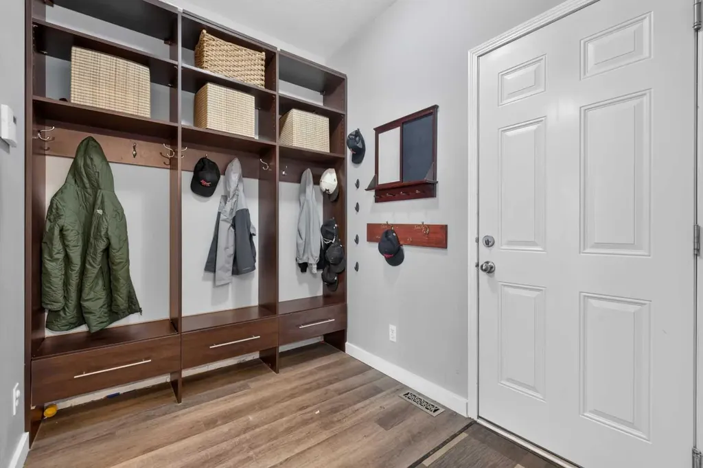 21 Morningside Bay SW Airdrie AB T4B0K6