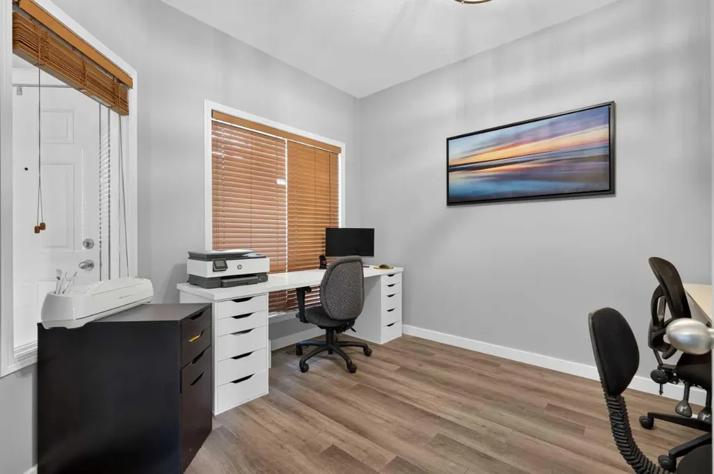 21 Morningside Bay SW Airdrie AB T4B0K6