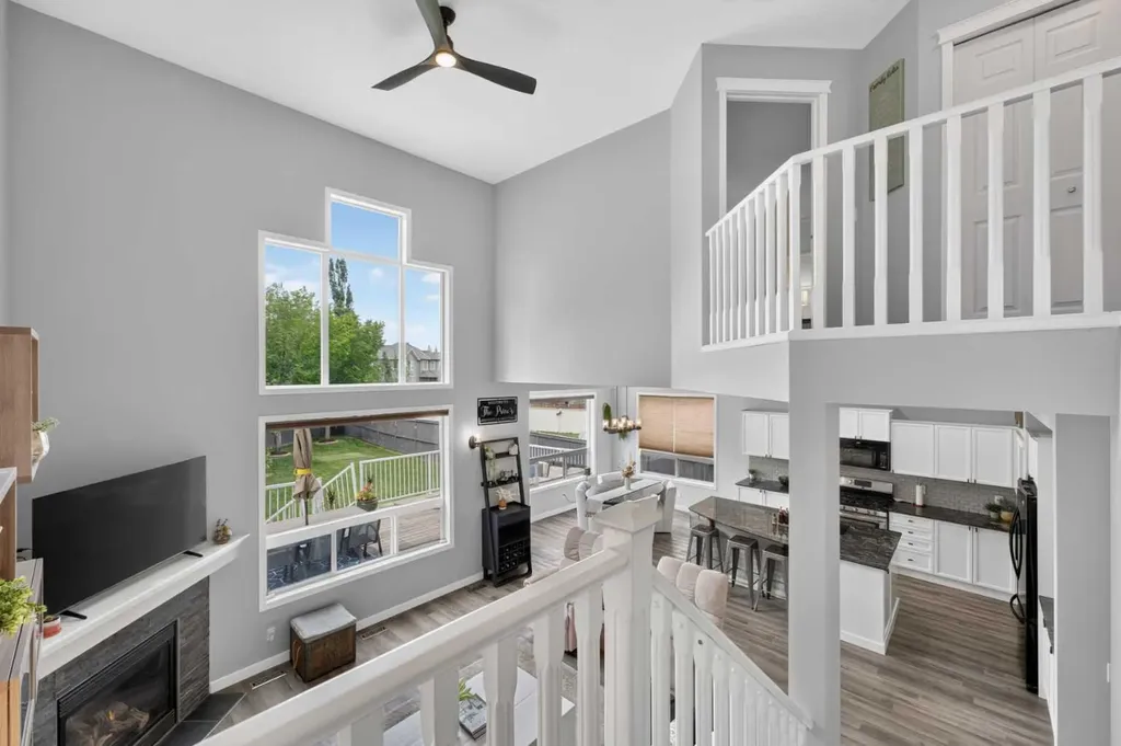 21 Morningside Bay SW Airdrie AB T4B0K6