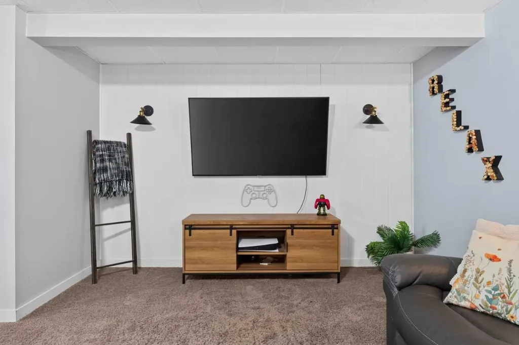21 Morningside Bay SW Airdrie AB T4B0K6