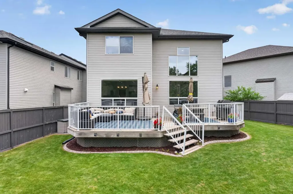 21 Morningside Bay SW Airdrie AB T4B0K6