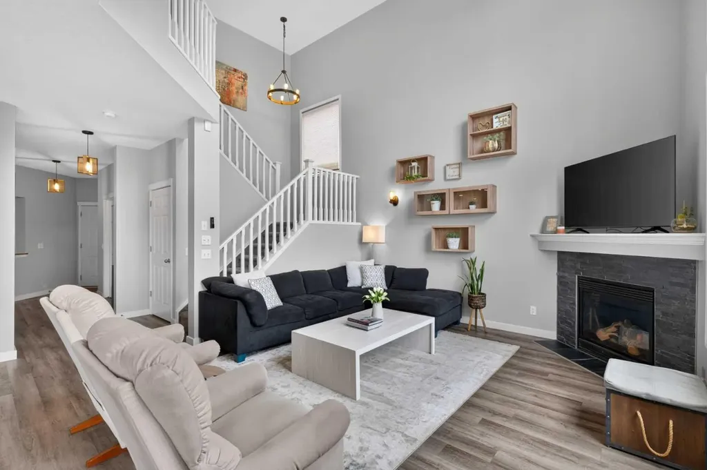 21 Morningside Bay SW Airdrie AB T4B0K6