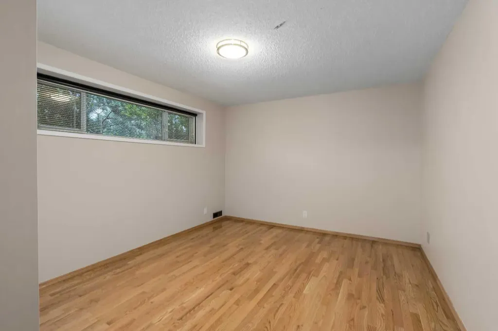 2708 48 Street NE Calgary AB T1Y 1H1