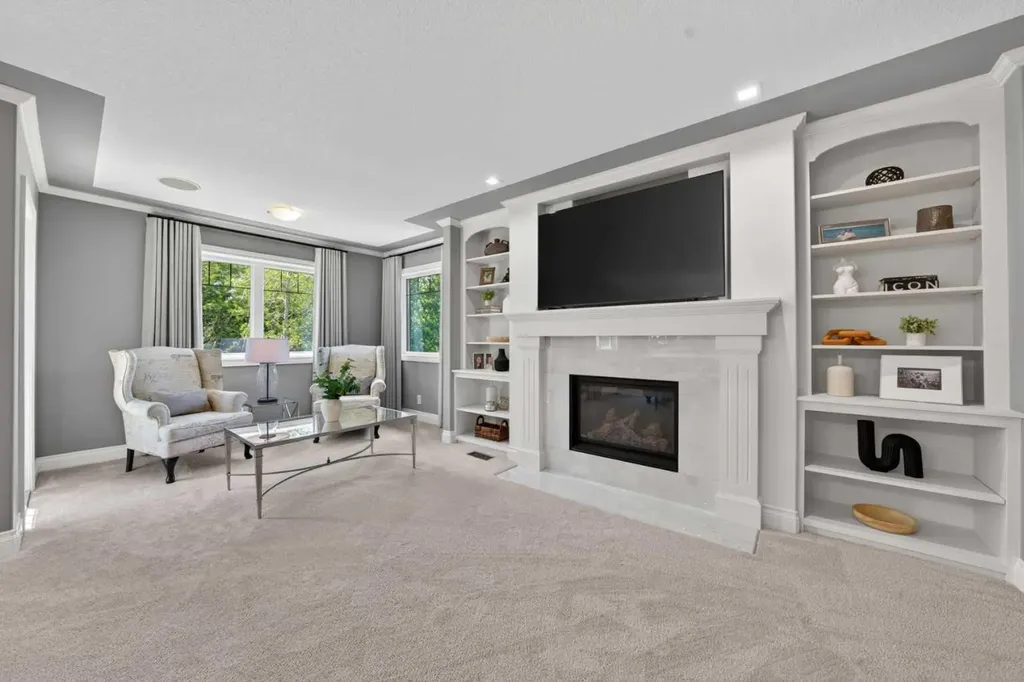 50 Spring Valley Place SW Calgary AB T3H 4V1