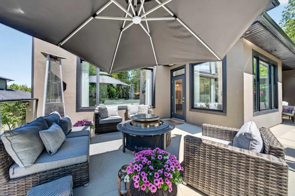 50 Spring Valley Place SW Calgary AB T3H 4V1