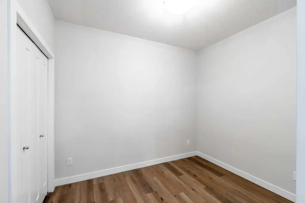 300 Auburn Meadows Common SE Calgary AB T3M3E7