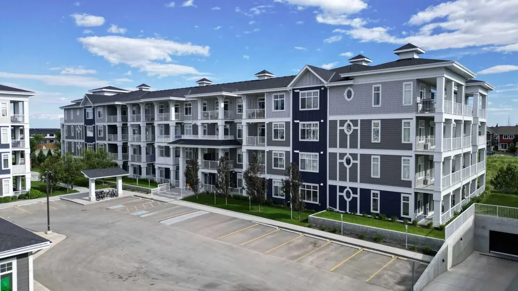 300 Auburn Meadows Common SE Calgary AB T3M3E7