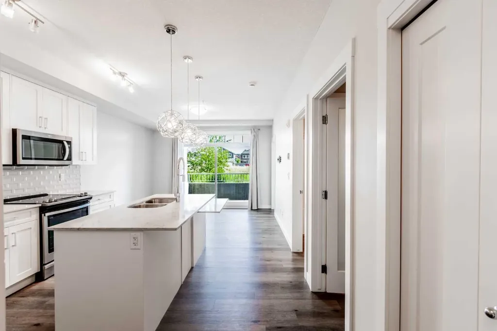 300 Auburn Meadows Common SE Calgary AB T3M3E7