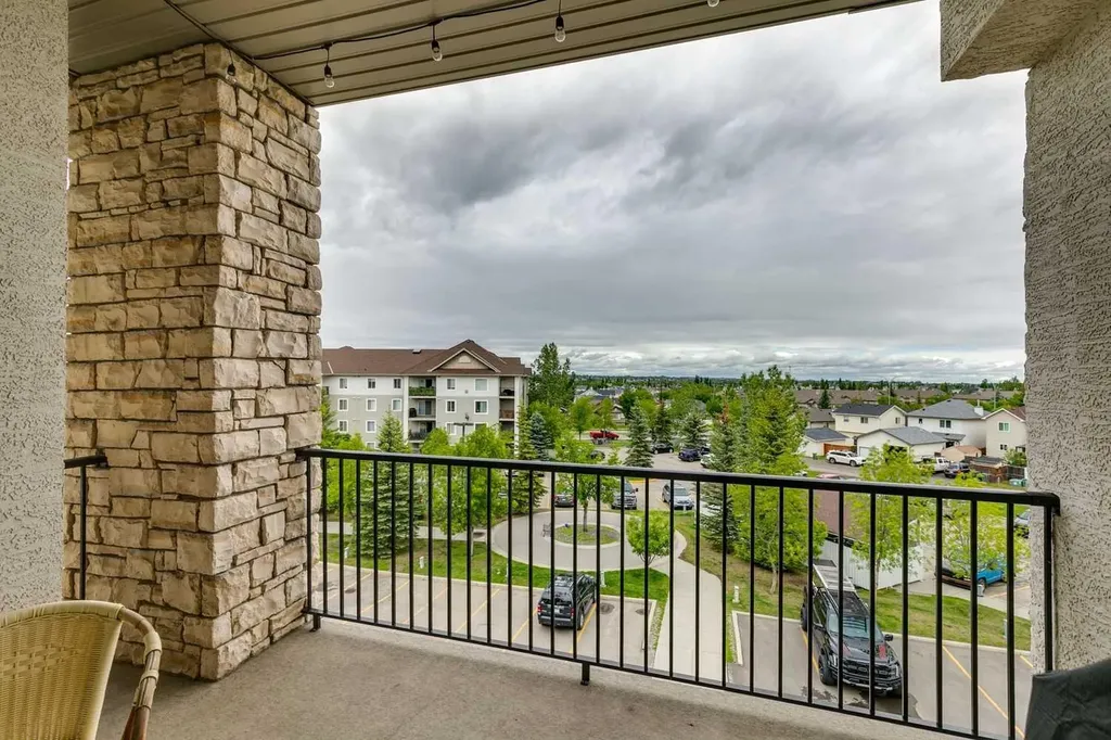 12 Cimarron Common Okotoks AB T1S 2G1