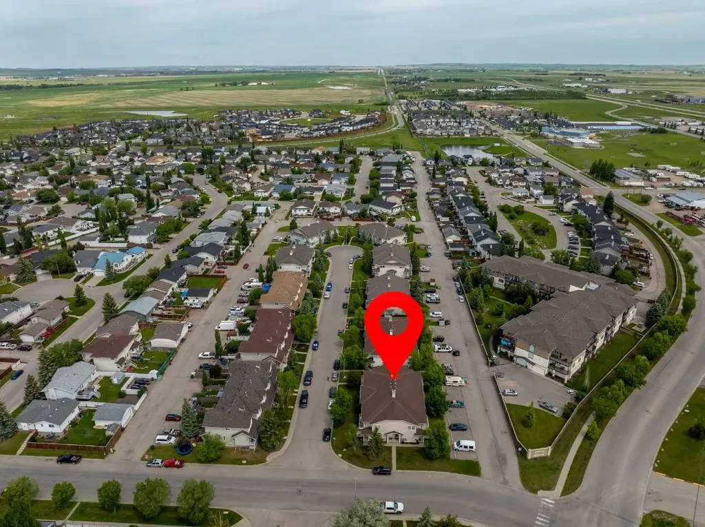 616 19 Street SE High River AB T1V 1T1