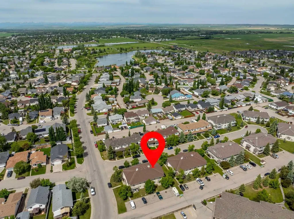 616 19 Street SE High River AB T1V 1T1