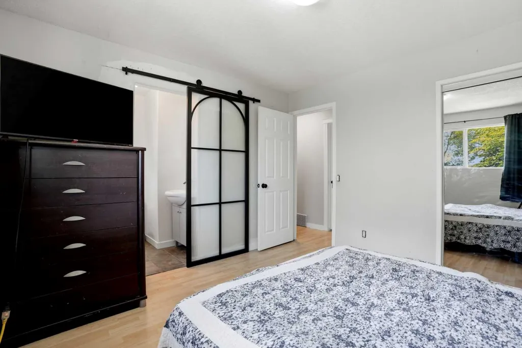 5048 Whitestone Way NE Calgary AB T1Y 1T1