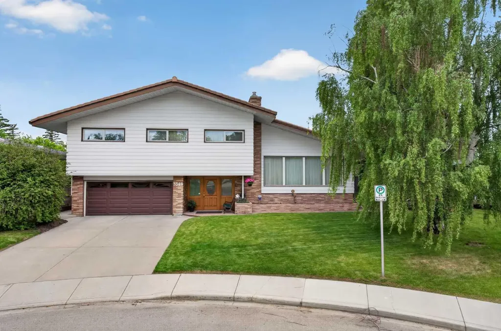 3340 Morley Crescent NW Calgary AB T2M 4K9