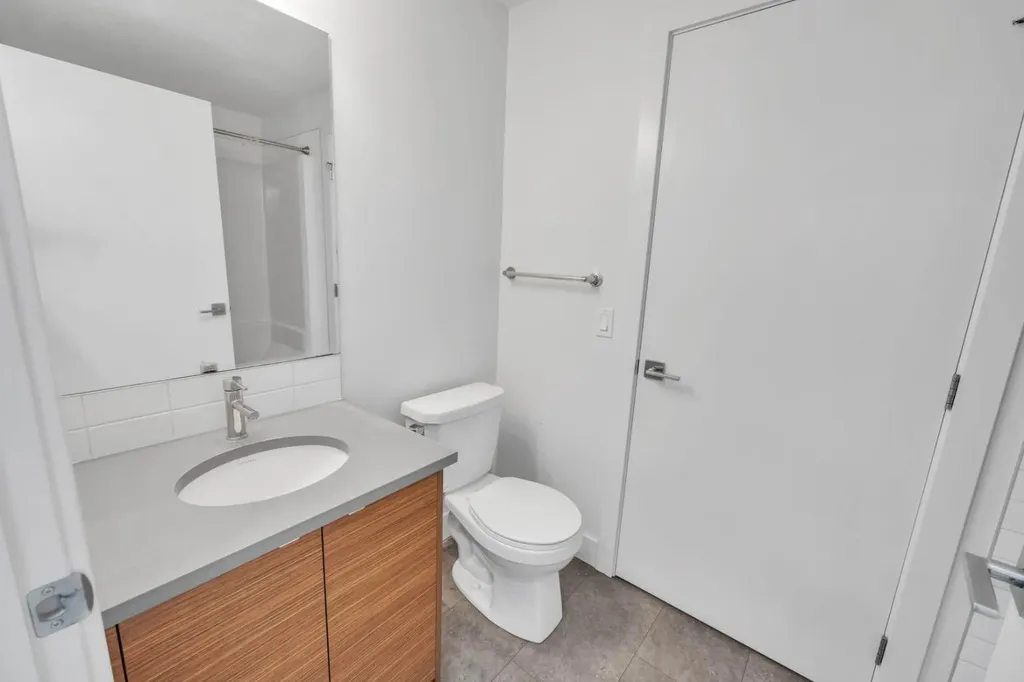 19625 45 Street SE Calgary AB T3M 3A7
